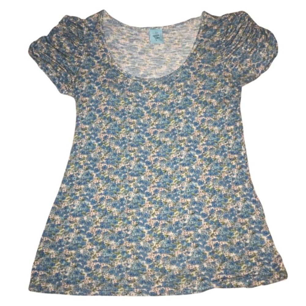 h.i.p. Puff Sleeve Top